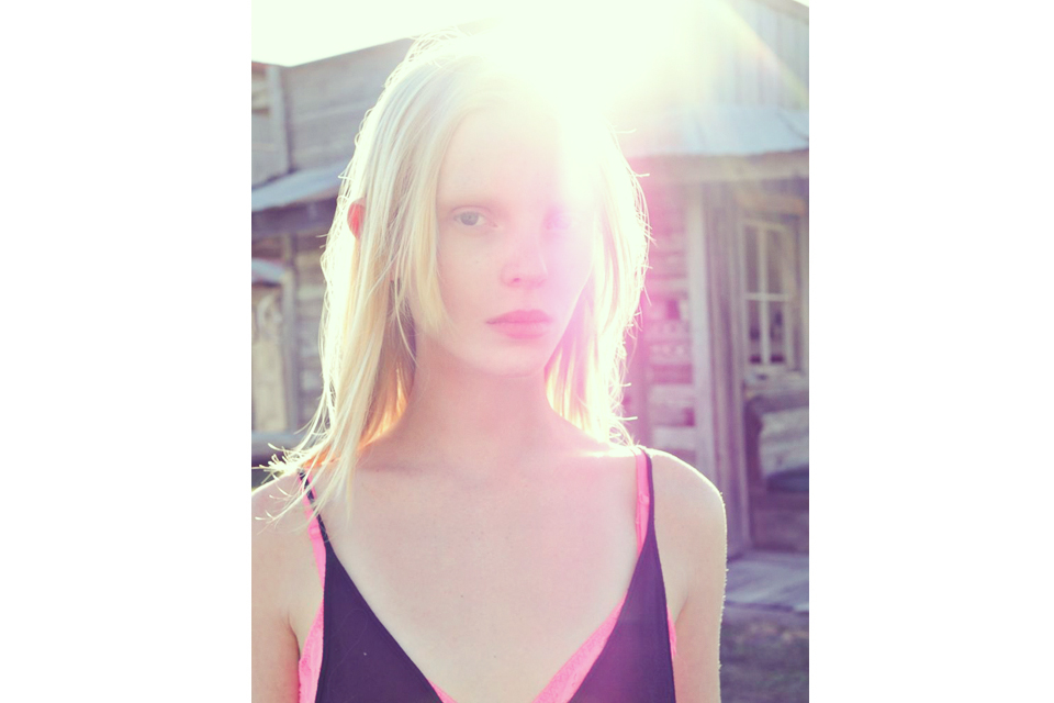 bleach online fashion photograph