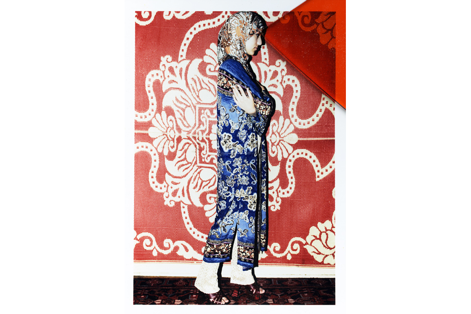 bleach online fashion photograph