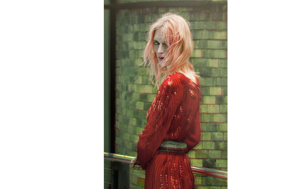 bleach online fashion photograph