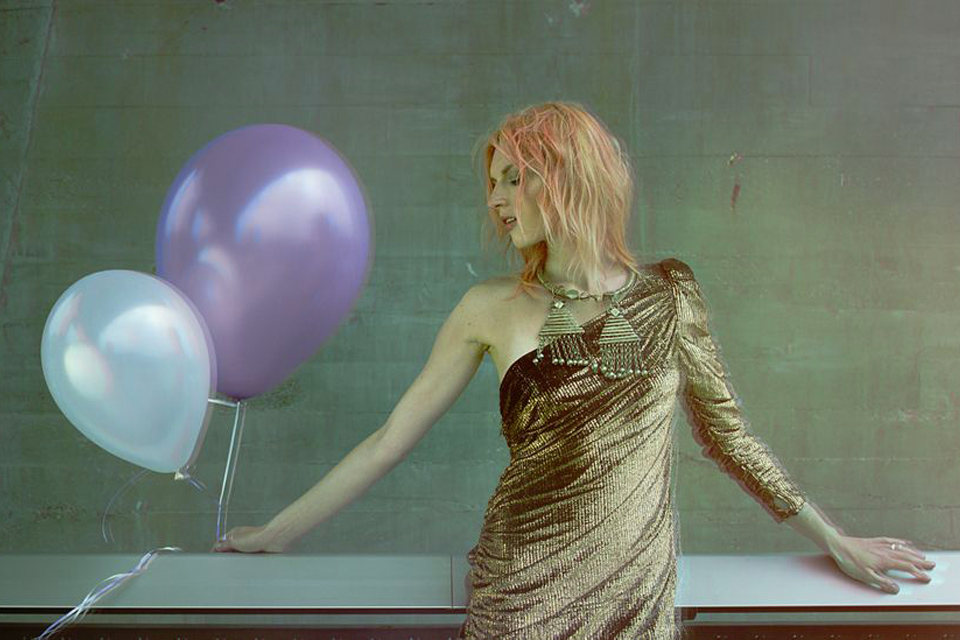 bleach online fashion photograph